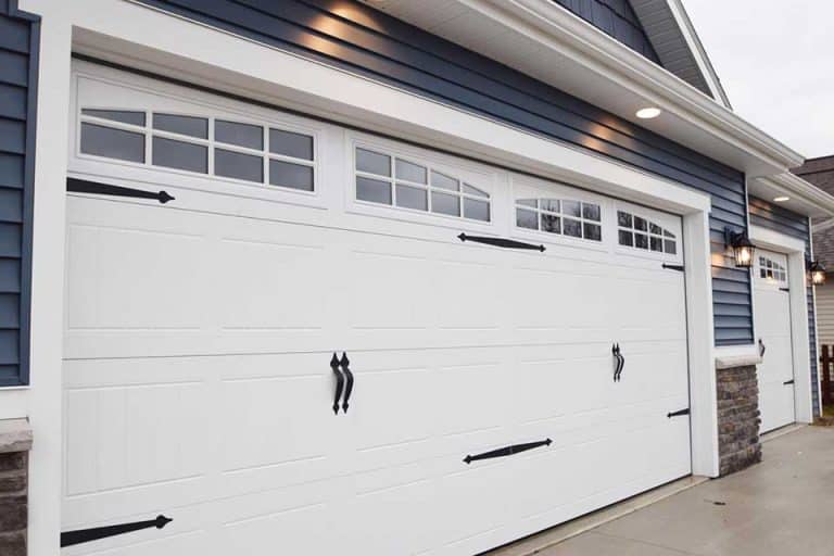 carriage-style-garage-doors